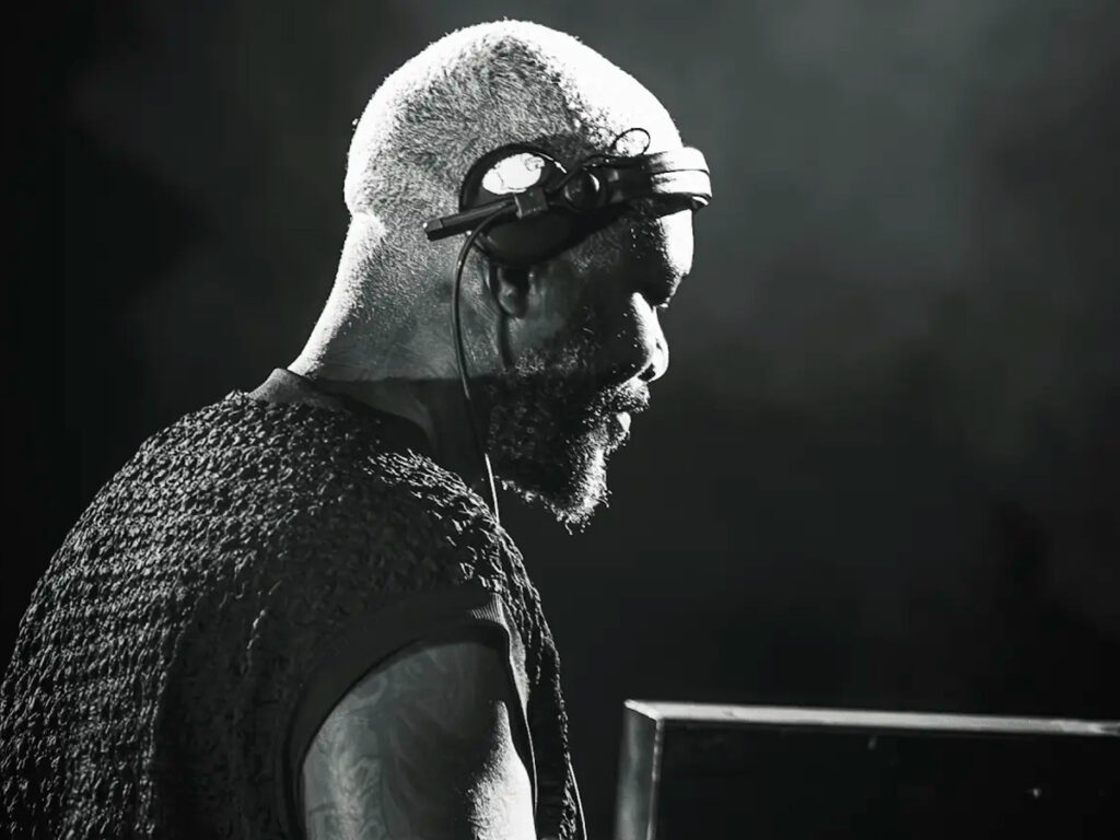 Djibril Cissé, campeón de Europa y DJ en ascenso: Teatro Barceló se prepara para una noche legendaria
