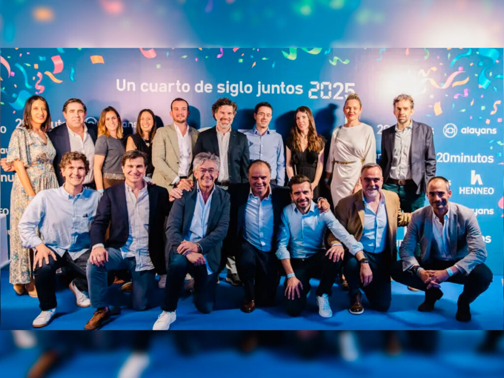 20minutos celebra su 25 aniversario en Teatro Barceló con agencias, anunciantes y clientes